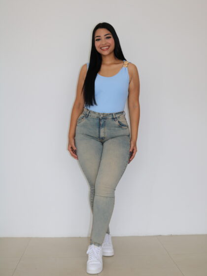 Top Celeste con Tirantes