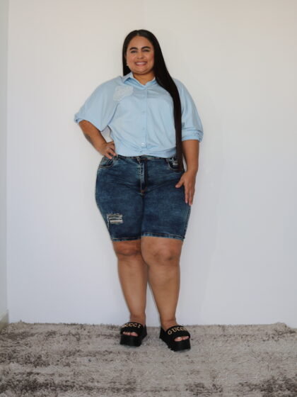 Short Denim Efecto Roto - Talla Plus