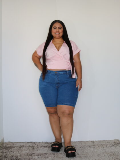 Blusa Cruzada con Nudo Suave - Talla Plus