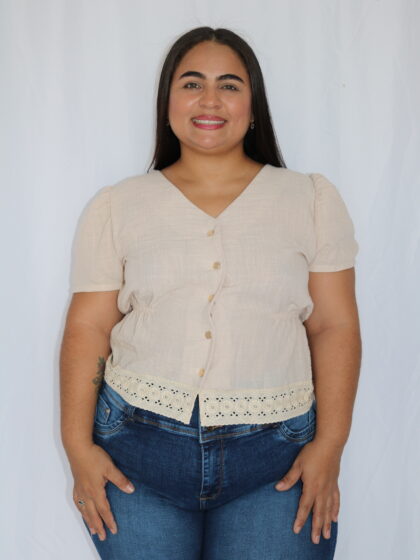 Blusa Casual de Manga Corta con Borde Perforado y Pliegues en la Cintura - Talla Plus